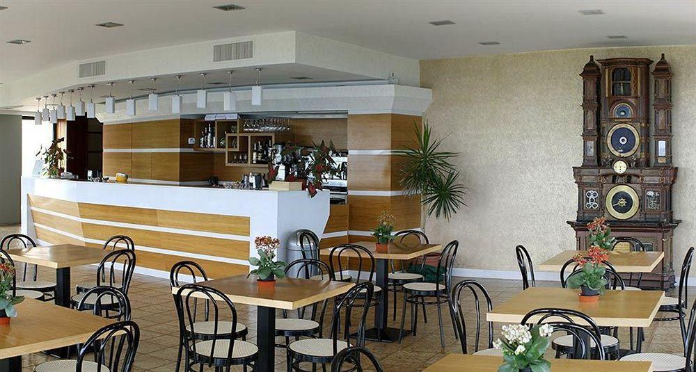 Emmaus Hotel Цафферана-Етнеа Екстер'єр фото